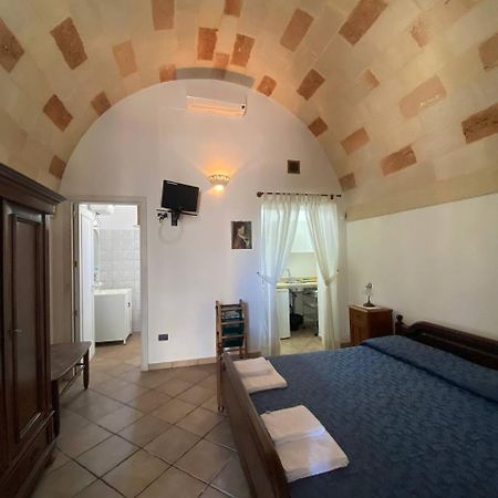 Masseria Montanari Carpignano Salentino Extérieur photo