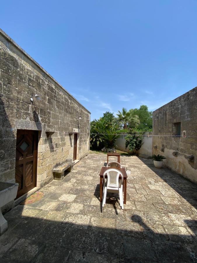 Masseria Montanari Carpignano Salentino Extérieur photo