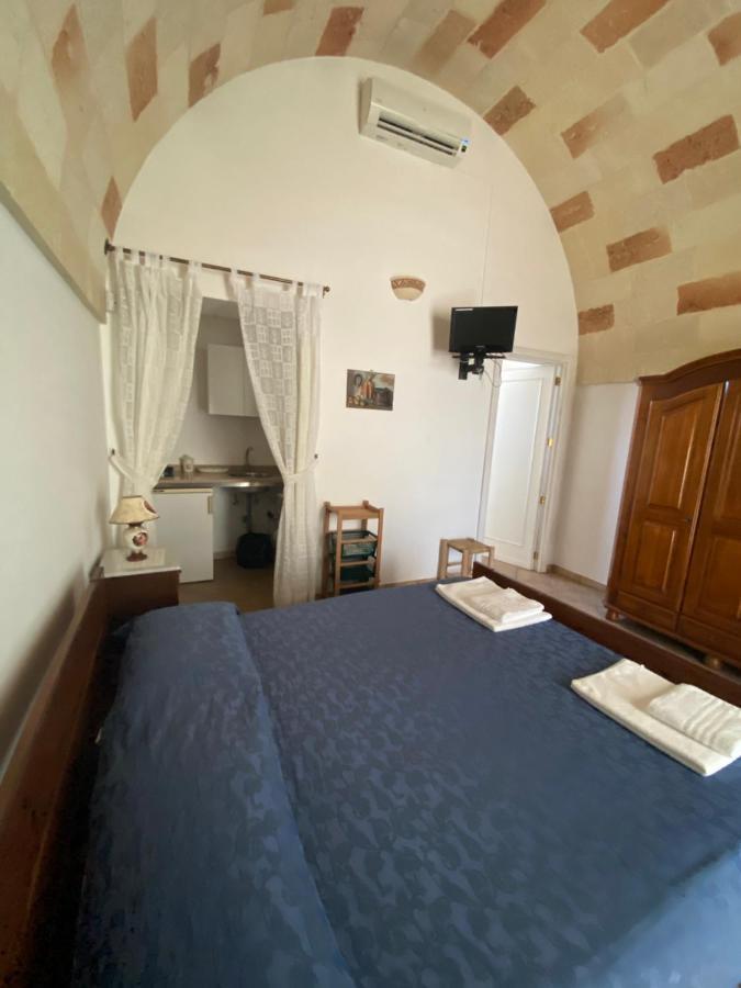 Masseria Montanari Carpignano Salentino Extérieur photo