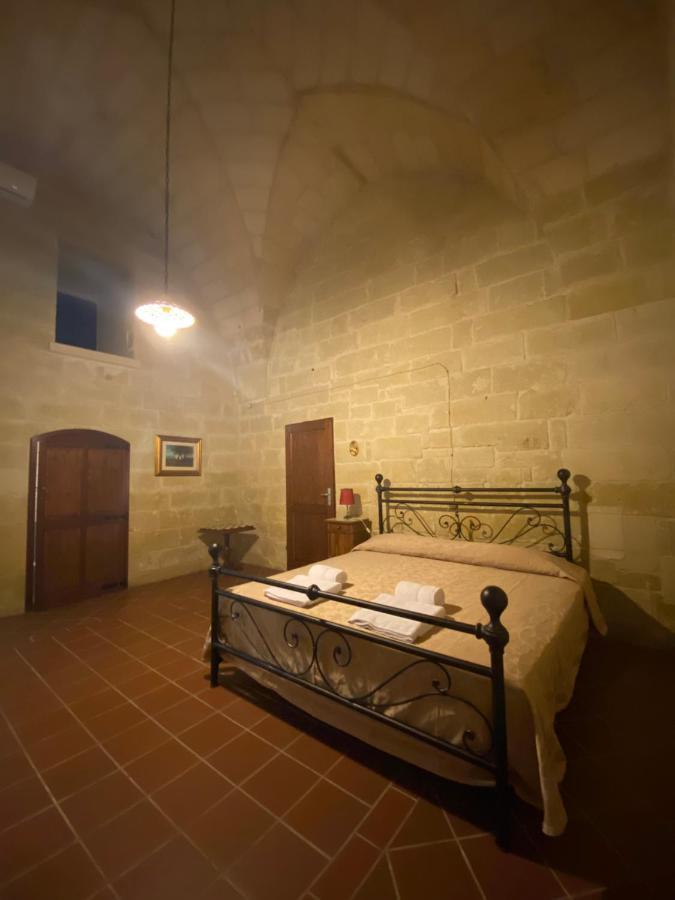 Masseria Montanari Carpignano Salentino Extérieur photo